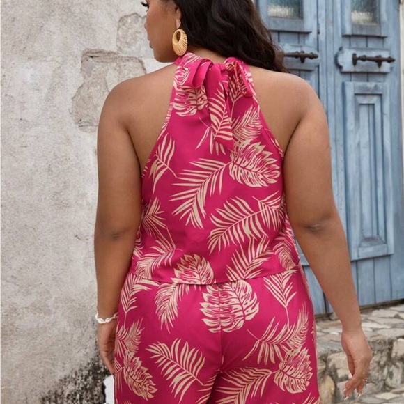 SHEIN VCAY Plus Tropical Print Halter Top & Shorts - Picture 2 of 3